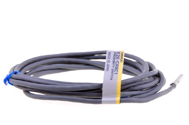 OMRON E2E-CR8C1