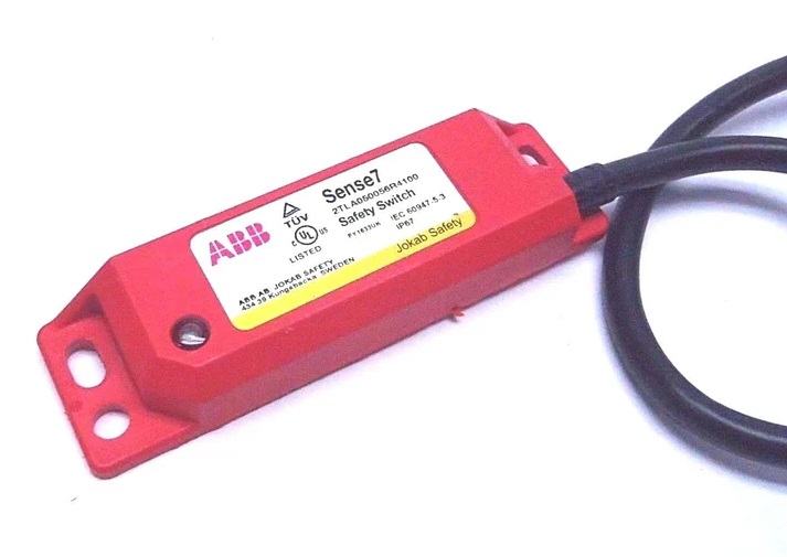 ASEA BROWN BOVERI 2TLA050056R4100