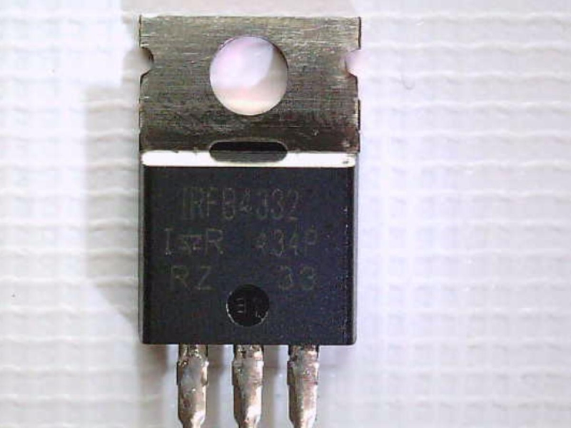 INTERNATIONAL RECTIFIER IRFB4332