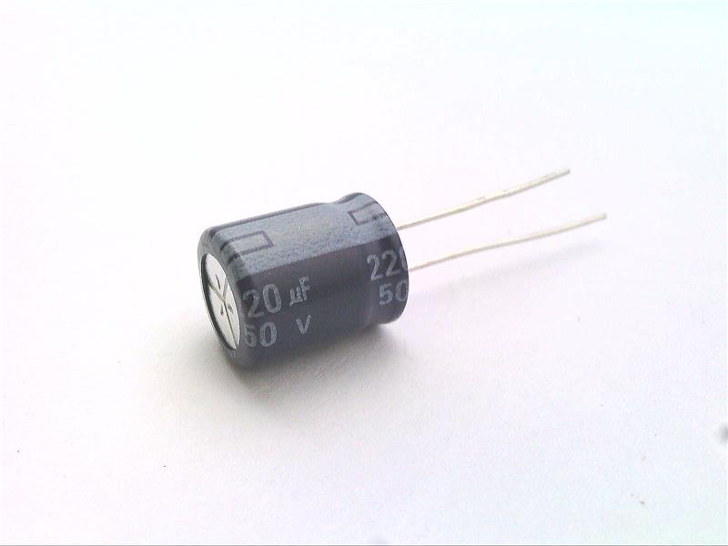 KEMET ESK227M050AH1EA