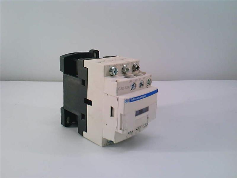 SCHNEIDER ELECTRIC CAD326E7