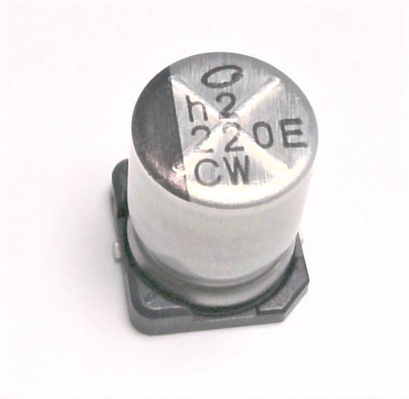 NICHICON UCW1E221MNL1GS