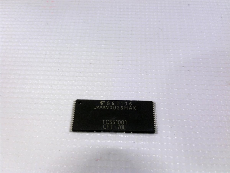 TOSHIBA TC551001CFT-70L