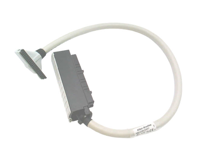 ALLEN BRADLEY 1492-CABLE005Y