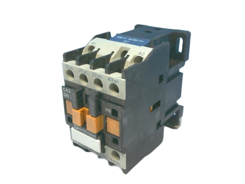 SCHNEIDER ELECTRIC CA2-DN331Q7
