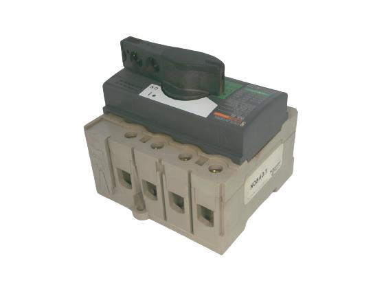 SCHNEIDER ELECTRIC INS80-4P