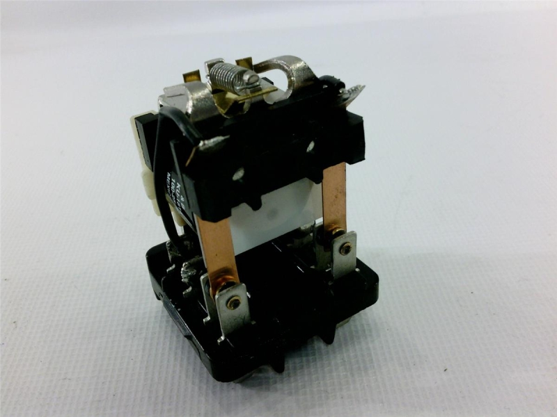 TE CONNECTIVITY KU-1814-1