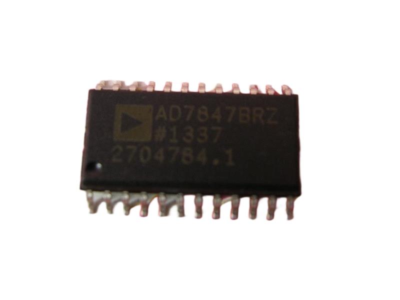 ANALOG DEVICES AD7847BRZ