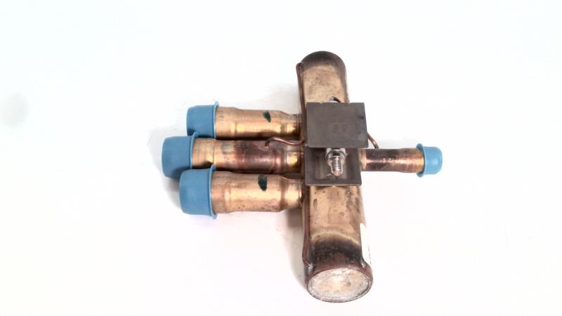 DAIKIN INDUSTRIES 067287401