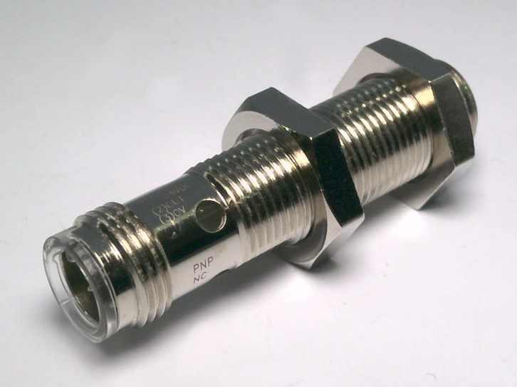 OMRON E2AM12KS04M1B2