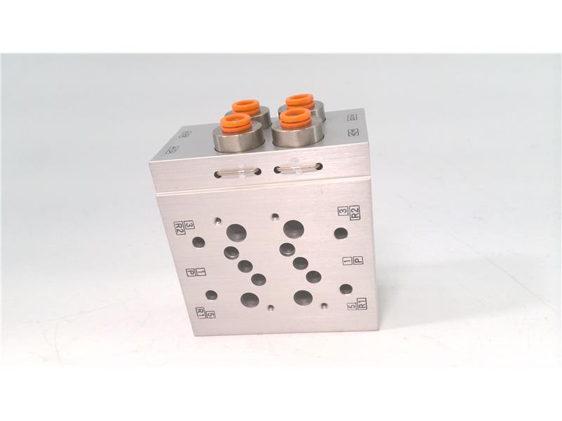 SMC VV5QZ35-02N7TC-D0