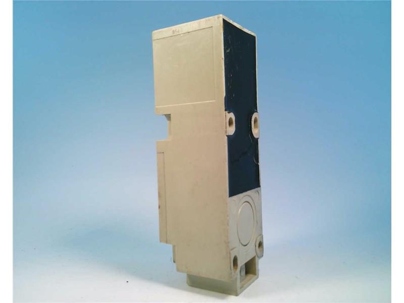 SCHNEIDER ELECTRIC XSC-A150111