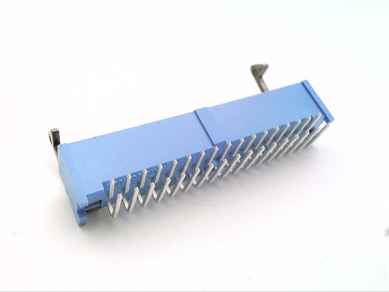 TE CONNECTIVITY 3-1761607-1