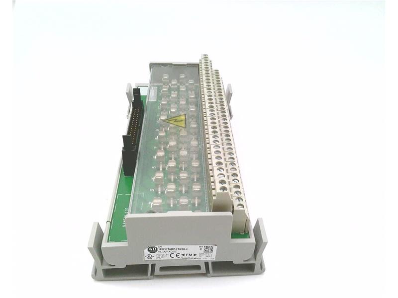 ALLEN BRADLEY 1492-IFM40F-FS24A-4
