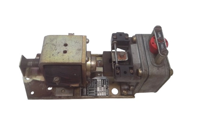 SCHNEIDER ELECTRIC 9050-C01E-V61