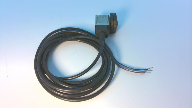 SIEMENS 3RG7420-0AB00