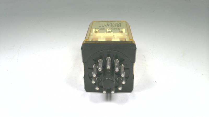 IDEC RR3PA-ULAC240V