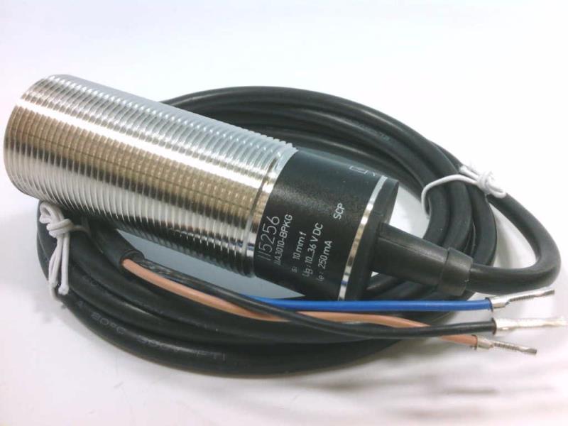 EFECTOR IIA3010-BPKG-II5256