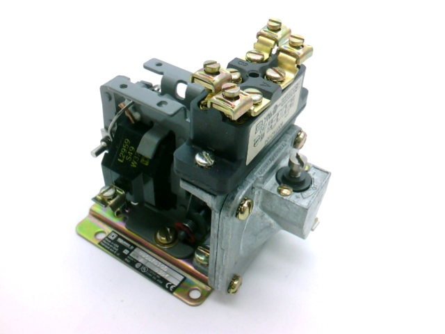 SCHNEIDER ELECTRIC 9050AO10DV03