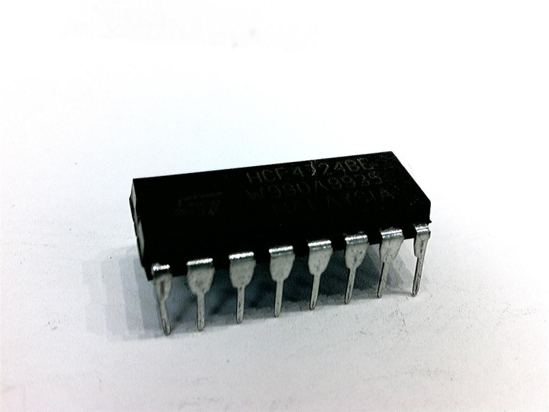 ST MICRO HCF4724BE