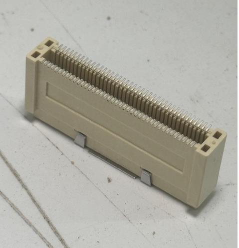 TE CONNECTIVITY 2-1735482-3