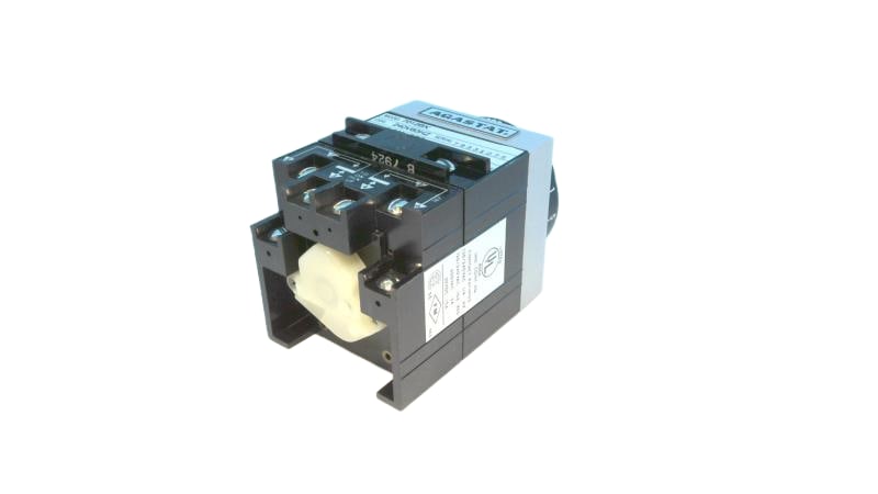 TE CONNECTIVITY 7012BK