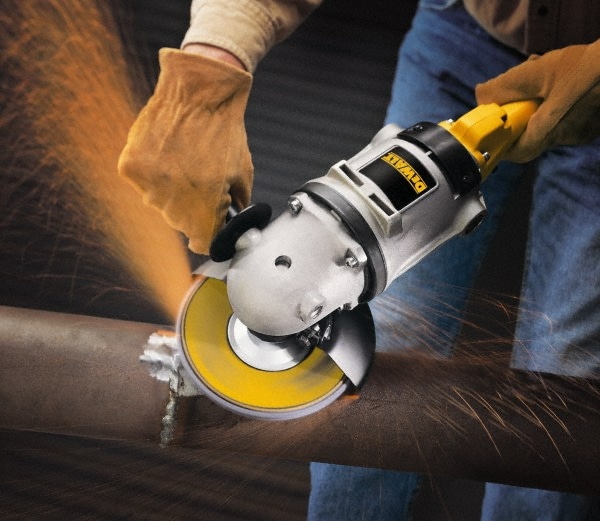 DW8321 by STANLEY BLACK & DECKER