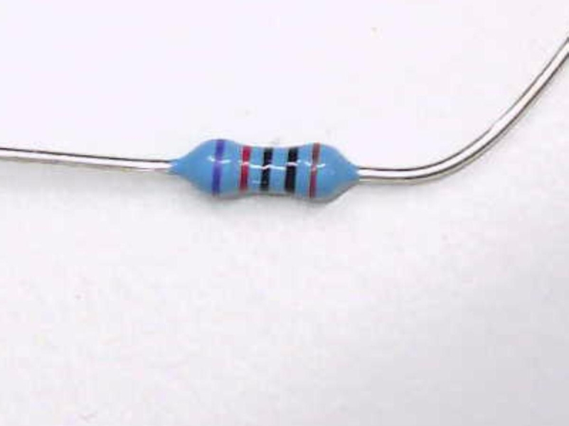 TE CONNECTIVITY YR1B10KCC