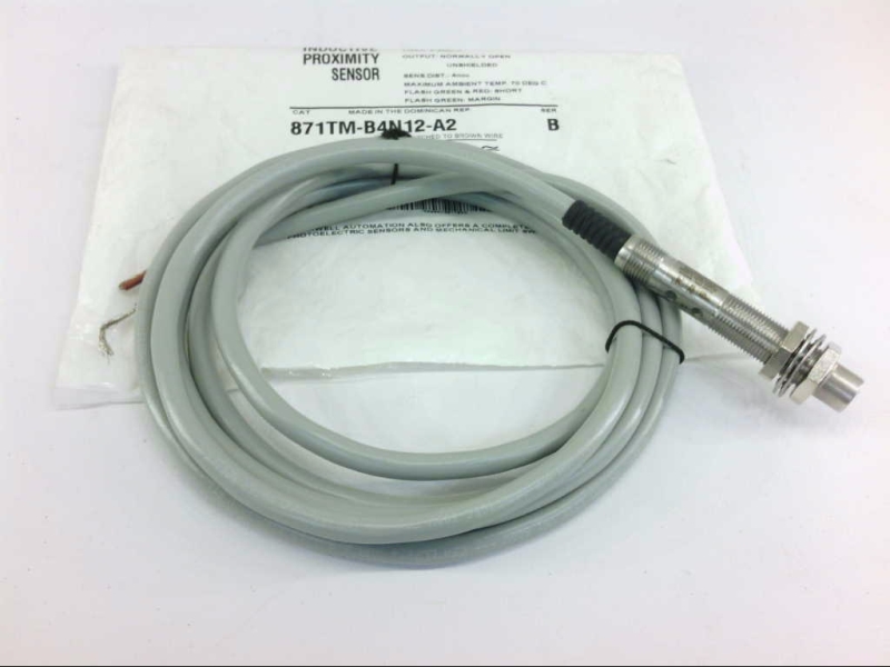 ALLEN BRADLEY 871TM-B4N12-A2