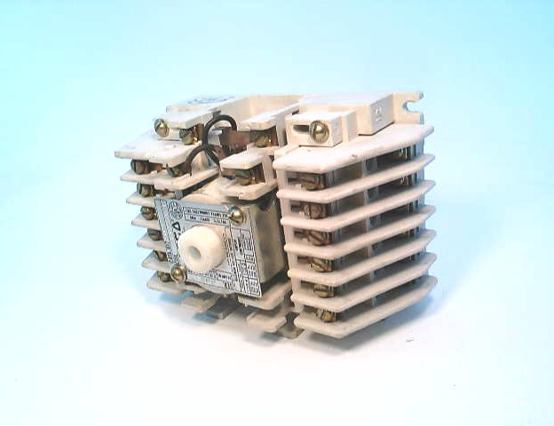 SCHNEIDER ELECTRIC 917 122031