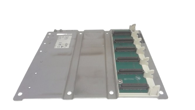 SCHNEIDER ELECTRIC 140XBP00600