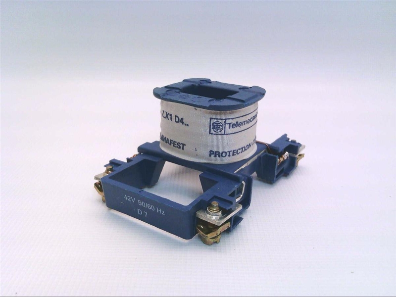 LX1D4D7 by SCHNEIDER ELECTRIC