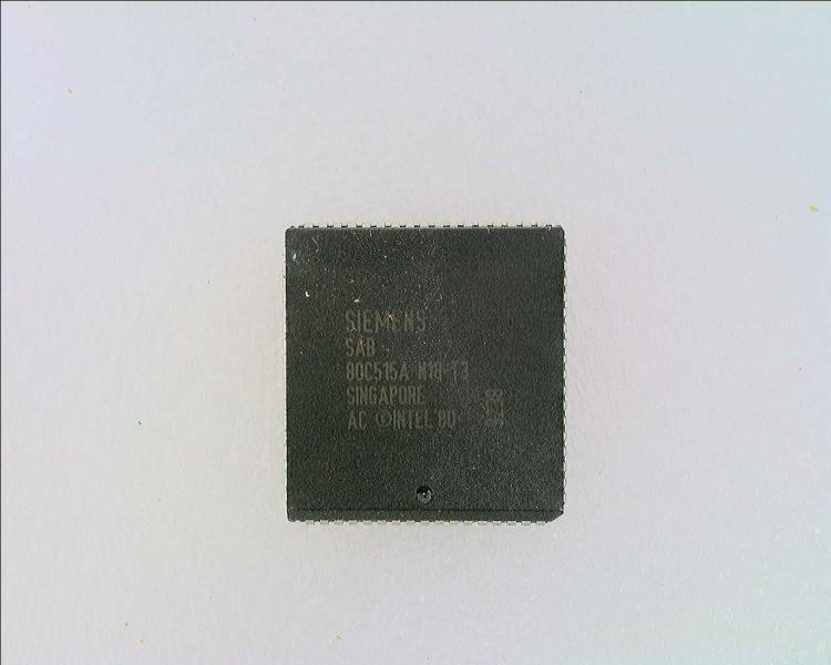 GENERICA SAB80C515AN18-T3