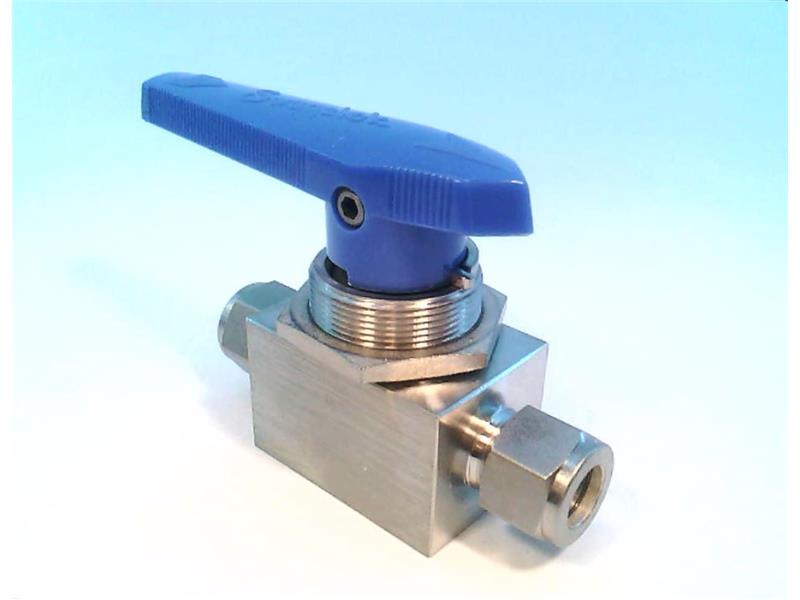 SWAGELOK SS-45S8-BL