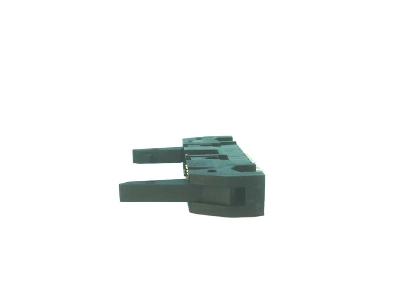 TE CONNECTIVITY 5499206-3