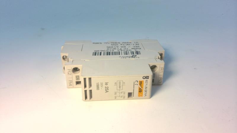 SCHNEIDER ELECTRIC 15960