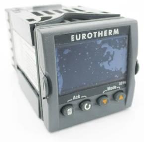 INVENSYS 3216/CC/VL/LRXX/R/XXX/G/ENG/ENG/XXXXX