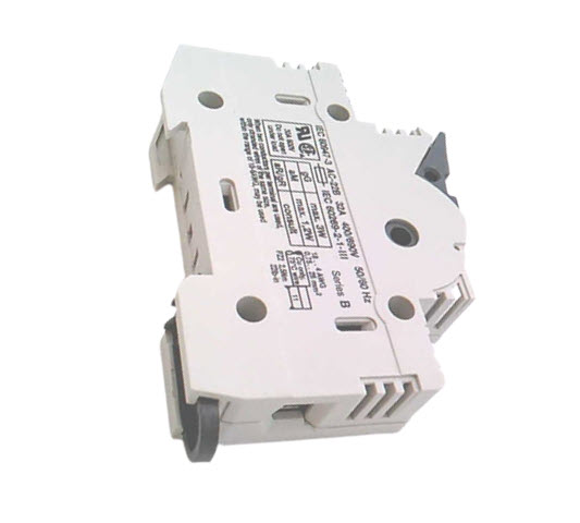 ALLEN BRADLEY 1492-FB1M30-D1