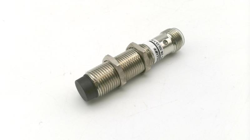 BALLUFF BES-516-356-E5-Y-S4