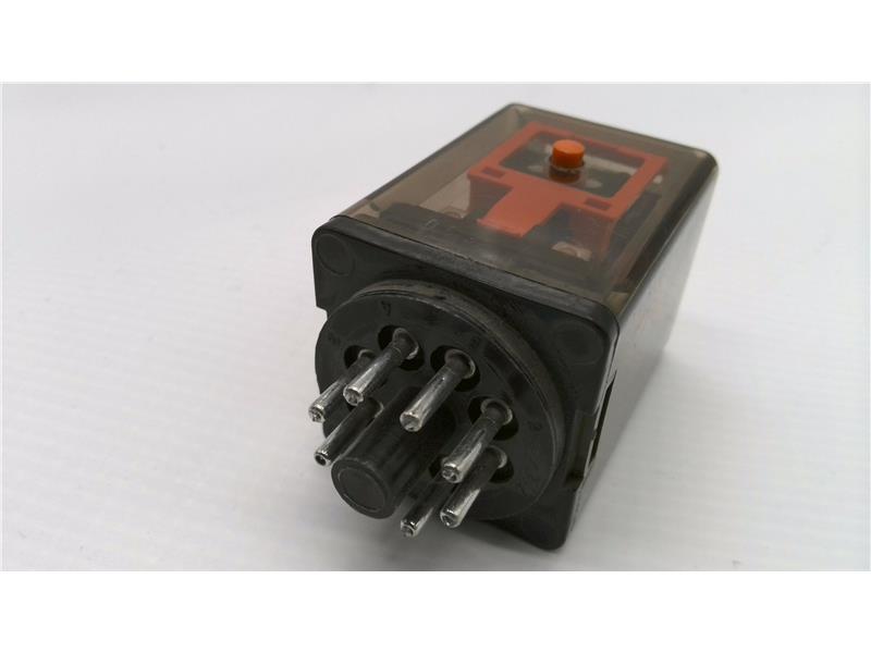 TE CONNECTIVITY CADB11A10/110