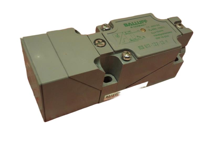 BALLUFF BES-517-132-U3-N