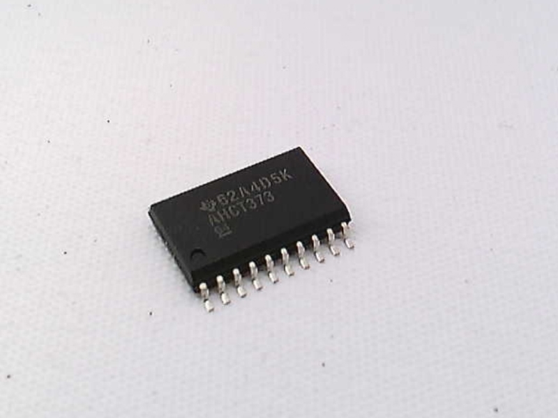 TEXAS INSTRUMENTS SEMI SN74AHCT373DW