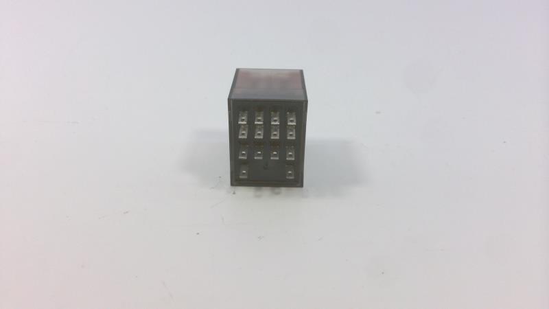 TE CONNECTIVITY 1-1415542-2