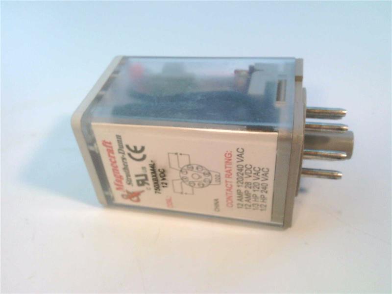 SCHNEIDER ELECTRIC 750XBXM4L-12A