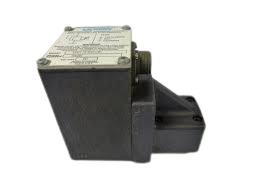EATON CORPORATION EHST-3-FIE-40