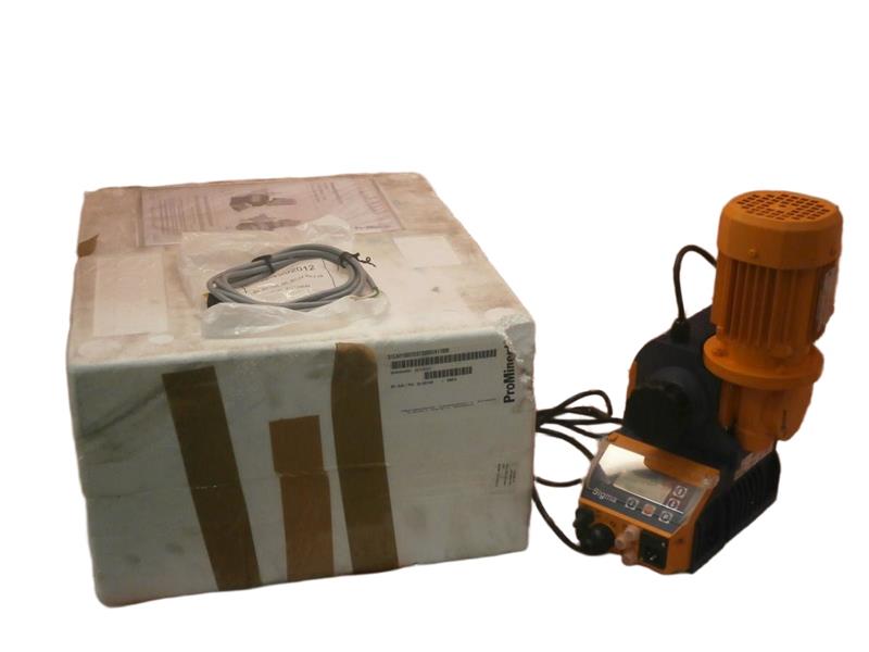 S1CAH10022SSTS000UA11000 by PROMINENT FLUID CONTROLS