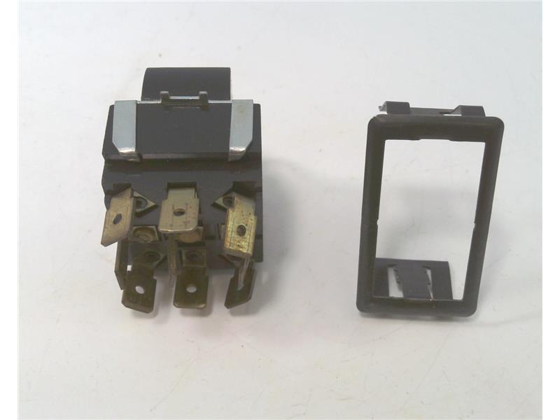 DAIKIN INDUSTRIES 4EAL9085