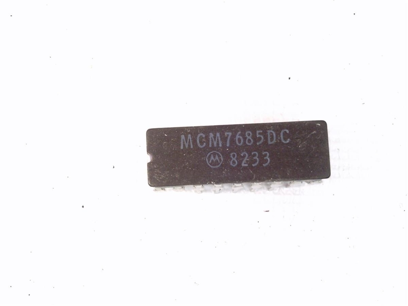 NXP SEMICONDUCTOR MCM7685DC