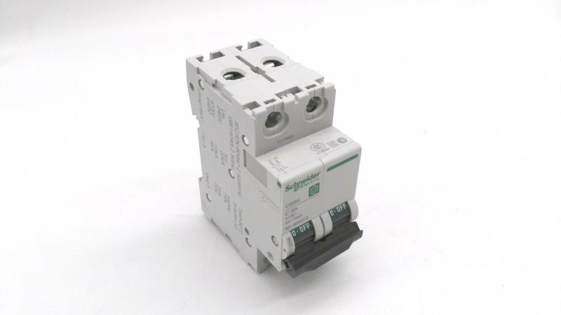 SCHNEIDER ELECTRIC M9F11206