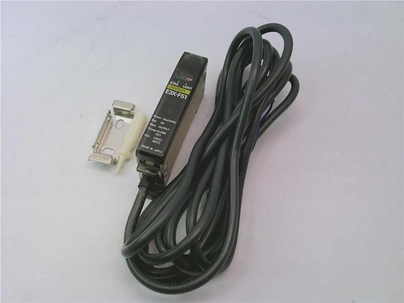OMRON E3X-F51-2M